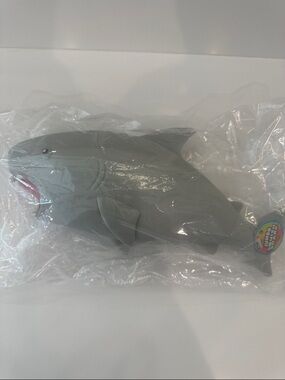 All new viral Irre squish tible jumbo squish Shark FAST SHIPPING! NEW